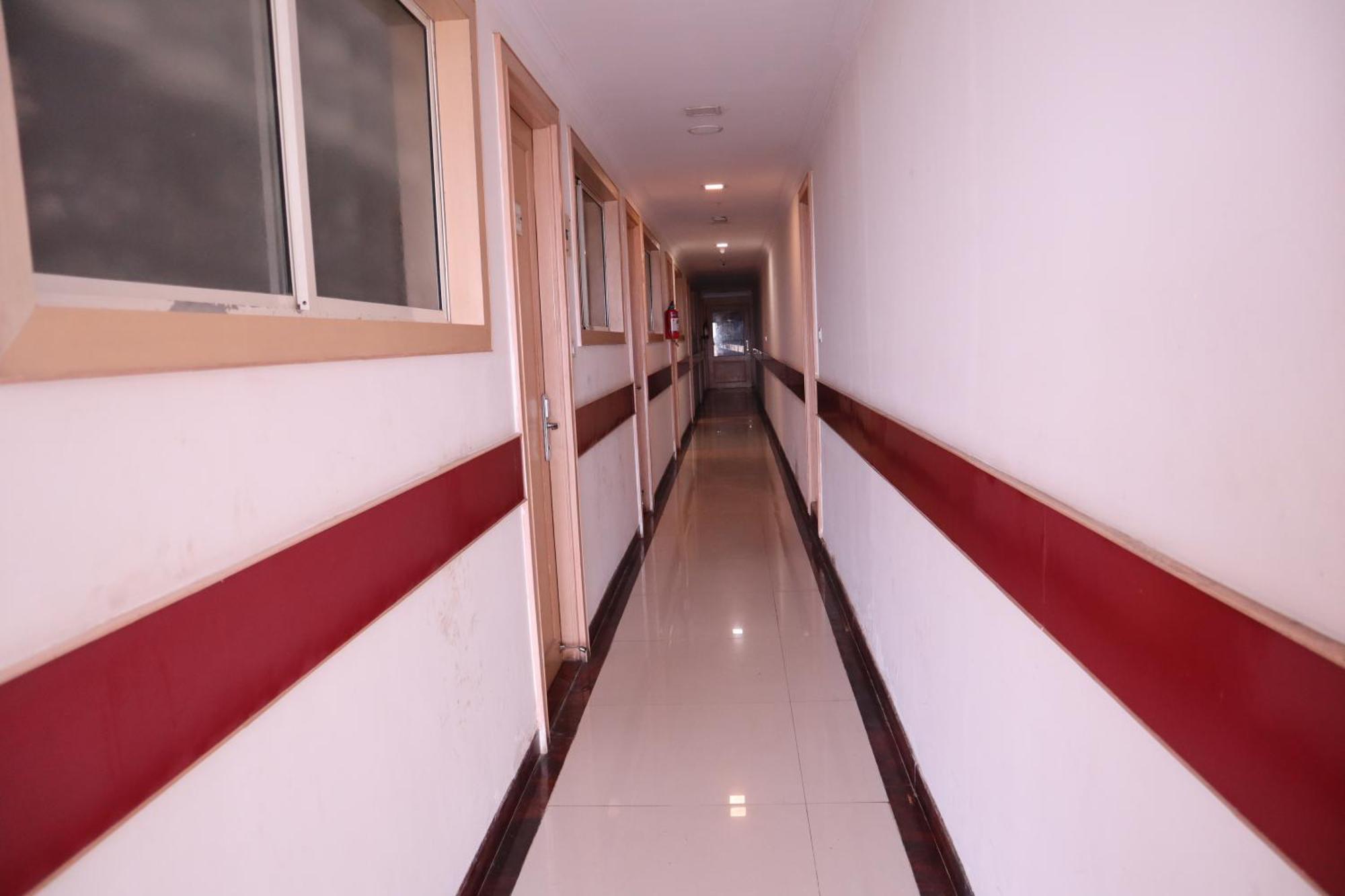 Sri Sai Ram Suites Bangalore Exterior photo