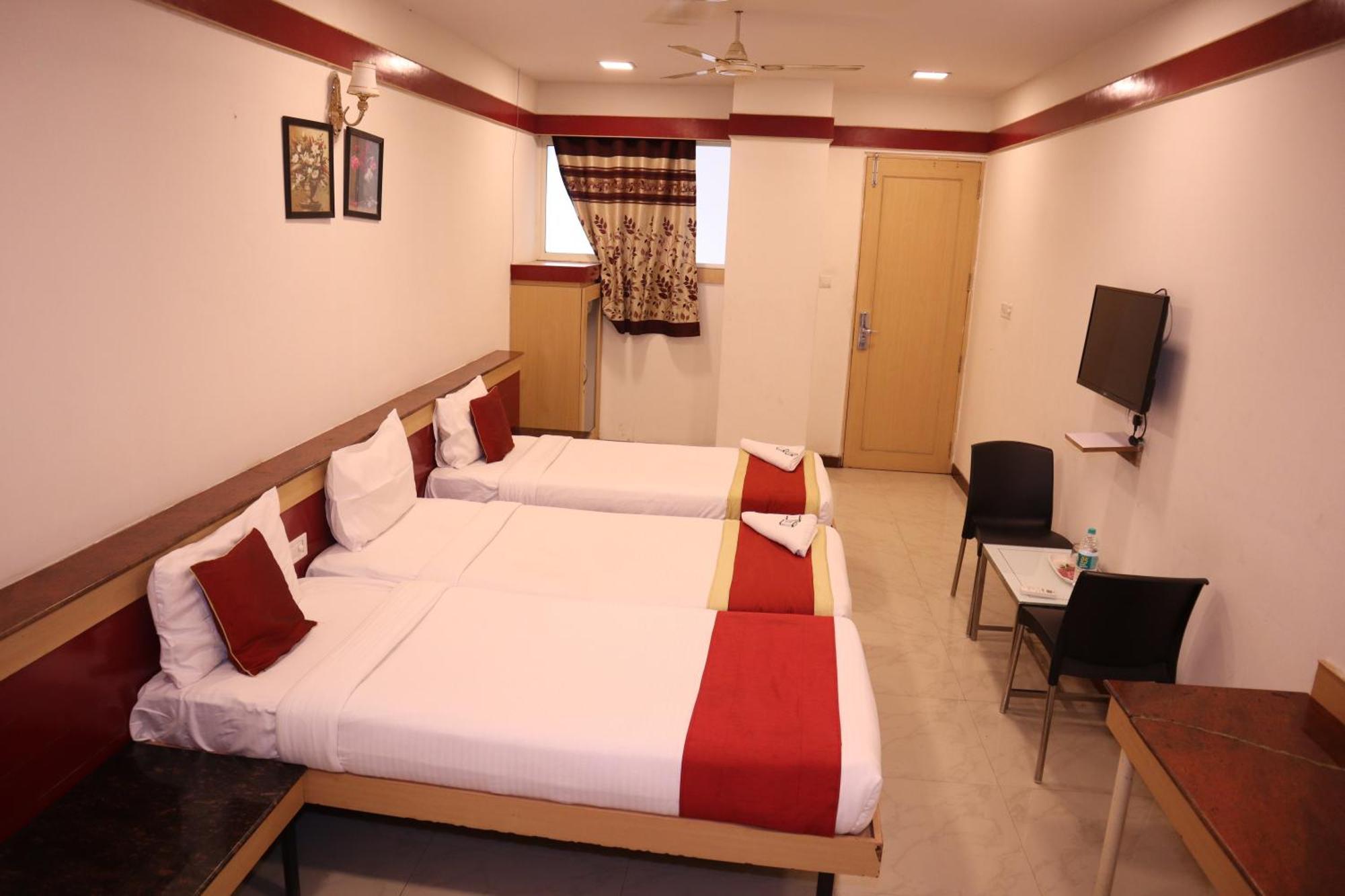Sri Sai Ram Suites Bangalore Exterior photo