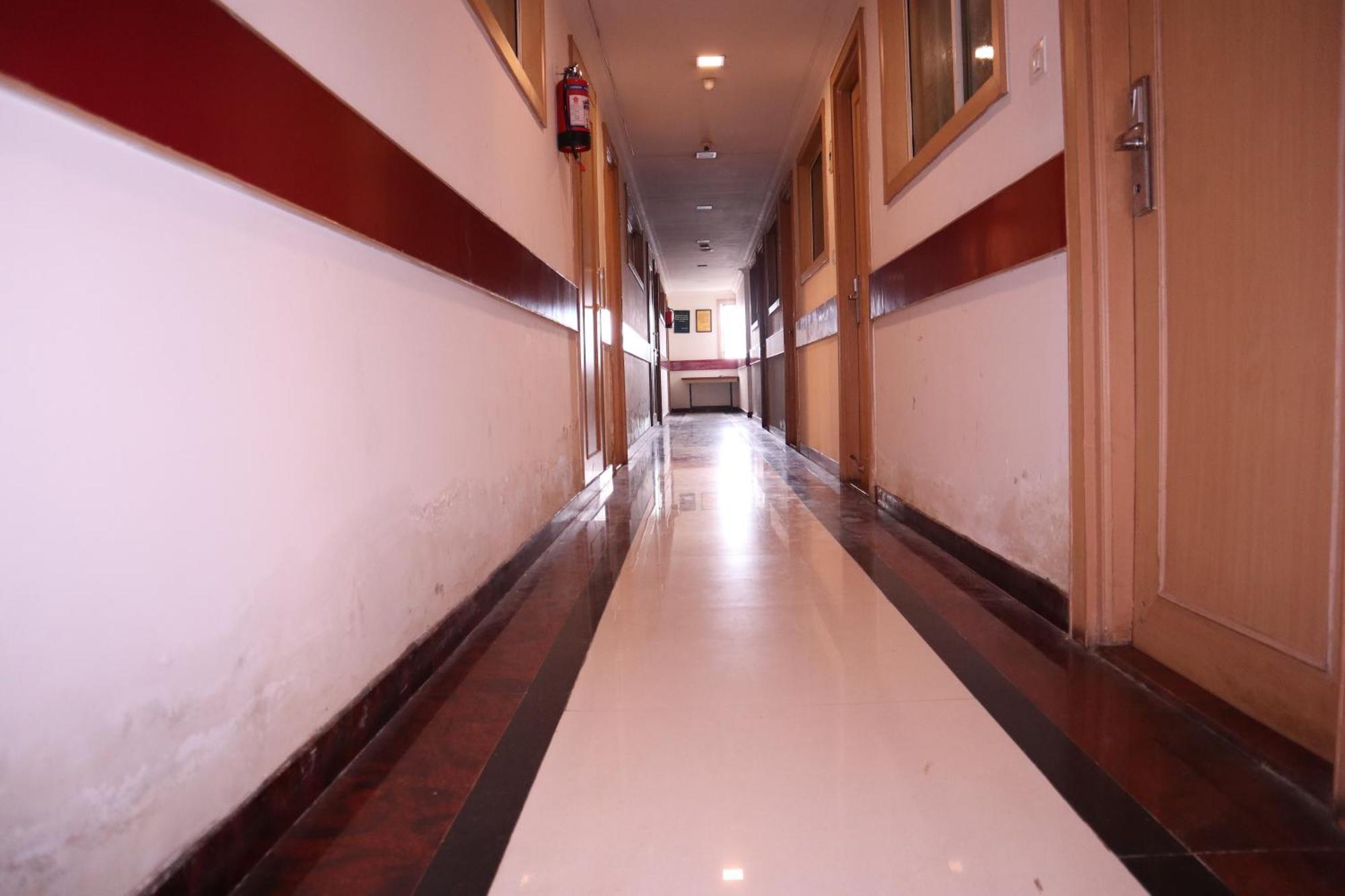 Sri Sai Ram Suites Bangalore Exterior photo